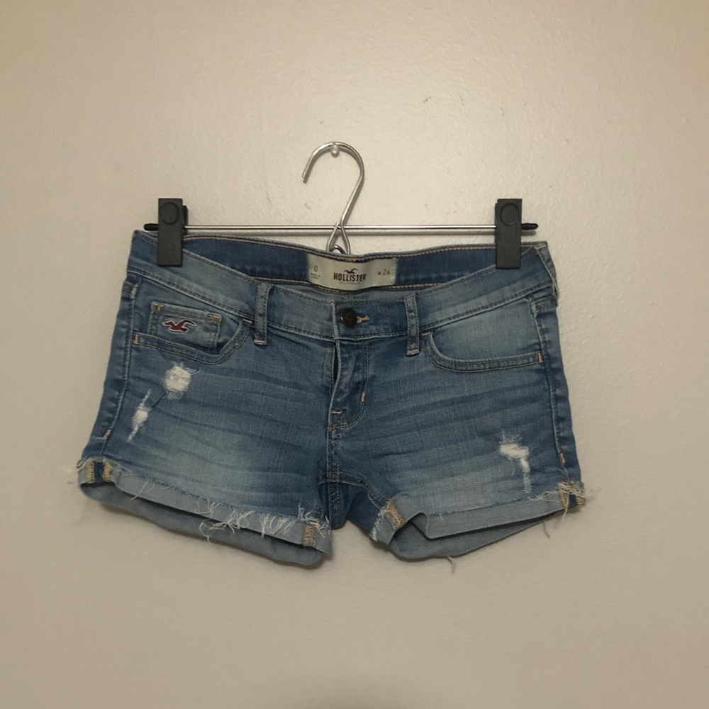 HOLLISTER denim shorts